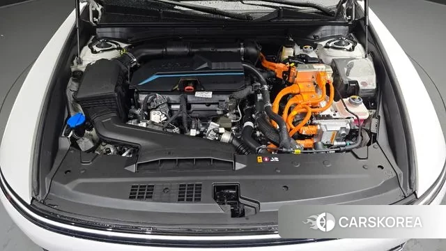 Hyundai Grandeur Hybrid (GN7) id 3027049 из Кореи 16