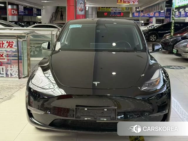 Tesla Model Y 2023 Черный из Китая, фото 6