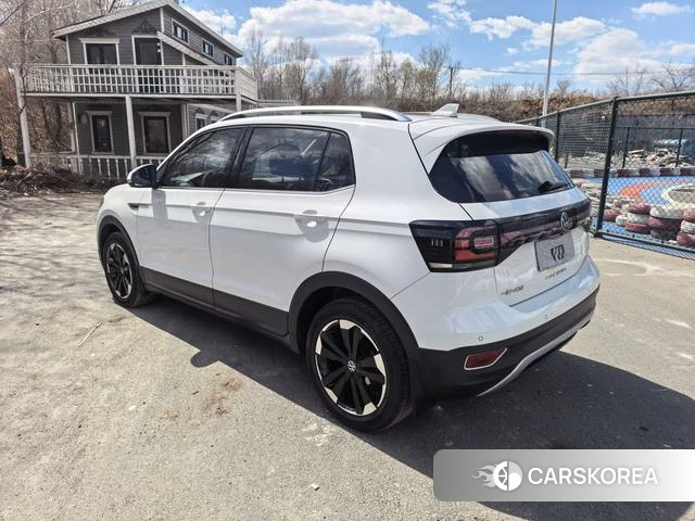 Volkswagen Exploring the shadow id 4263091 из Китая 14