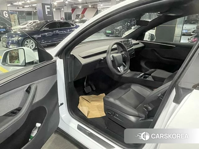 Tesla Model Y id 4228549 из Китая 11