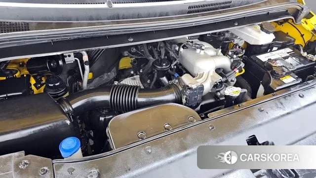 Hyundai The New Grand Starex id 3439395 из Кореи 16