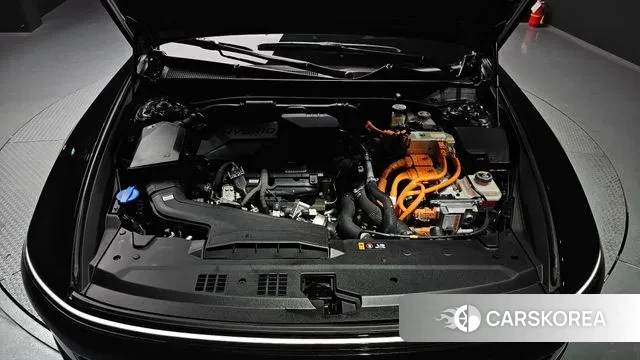 Hyundai Grandeur Hybrid (GN7) id 3472165 из Кореи 16