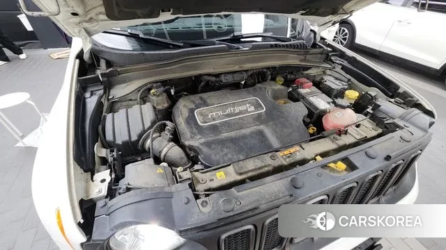 Jeep Renegade id 3469759 из Кореи 16