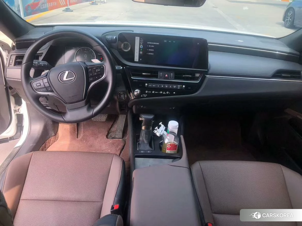 Lexus ES 2024 Белый из Китая, фото 6