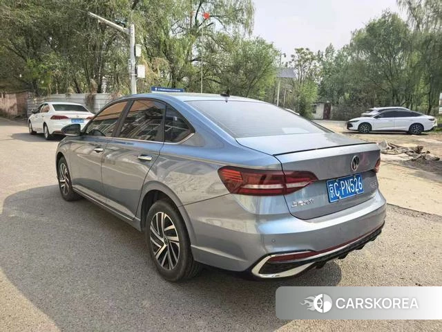 Volkswagen Lavida 2023 Синий из Китая, фото 6