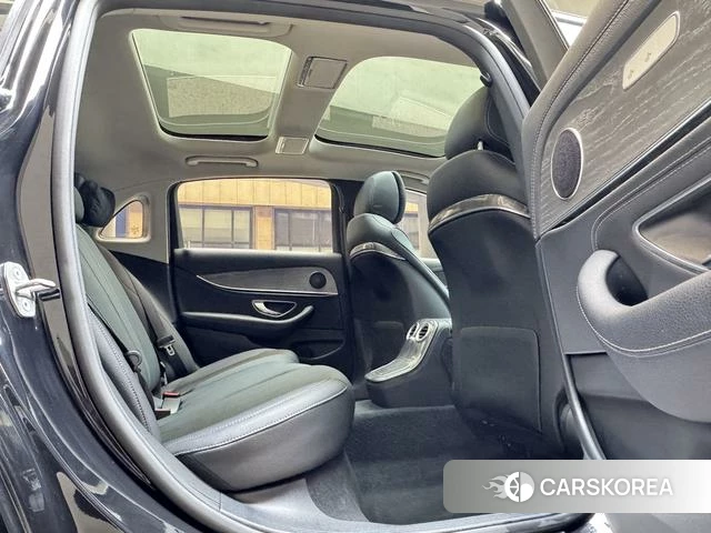 Mercedes-Benz E-class id 4213468 из Китая 10