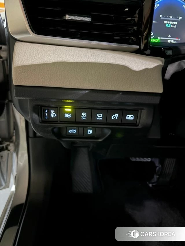 Toyota Camry (XV80) 2025 Серебряный из Кореи, фото 6