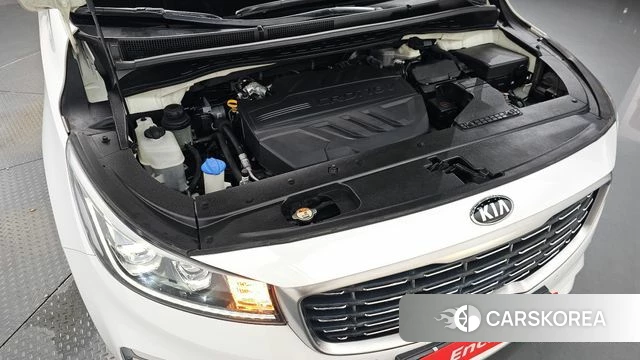 Kia The New Carnival id 4596312 из Кореи 27