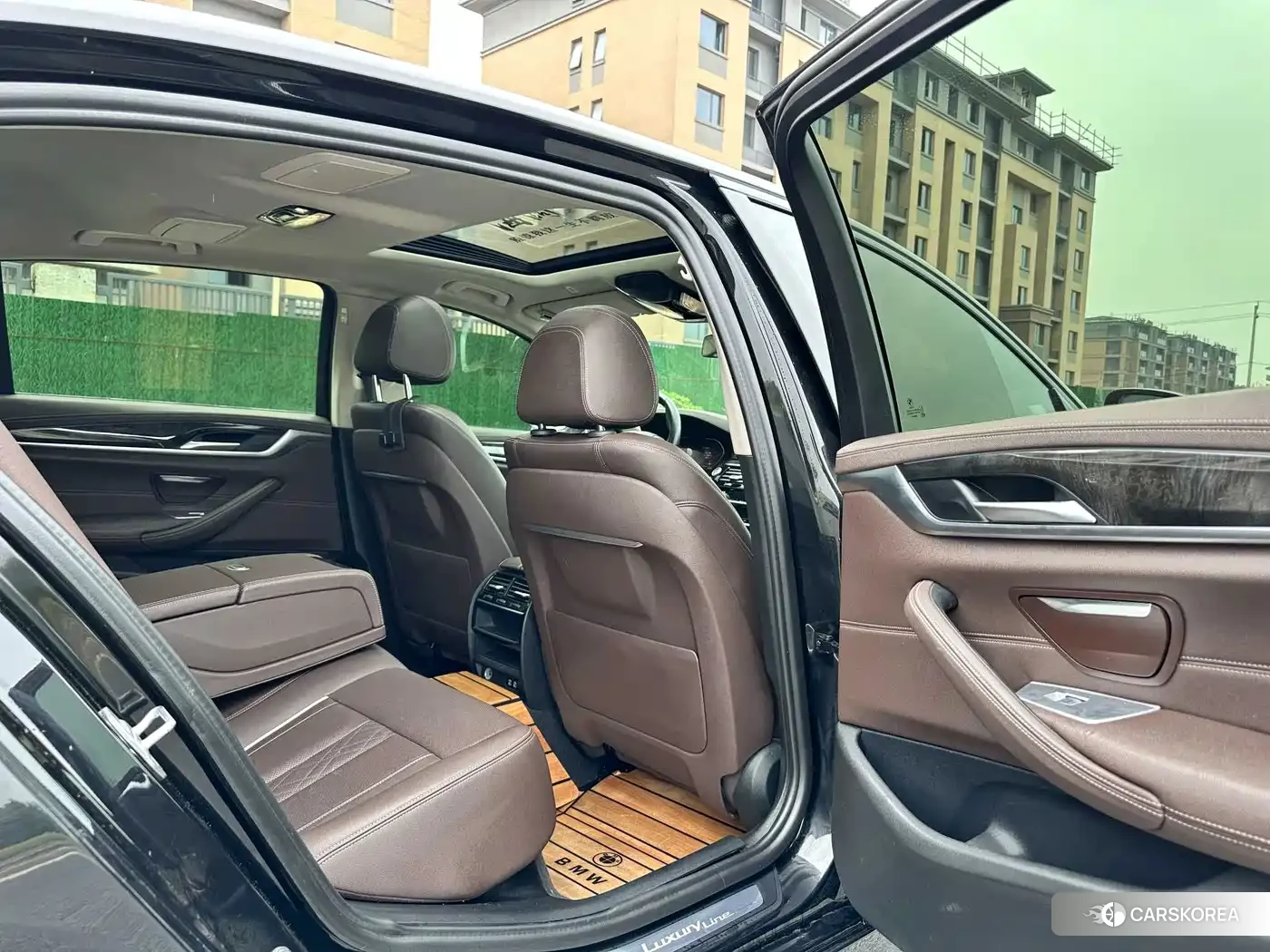 BMW 5 series 2021 Черный из Китая, фото 6