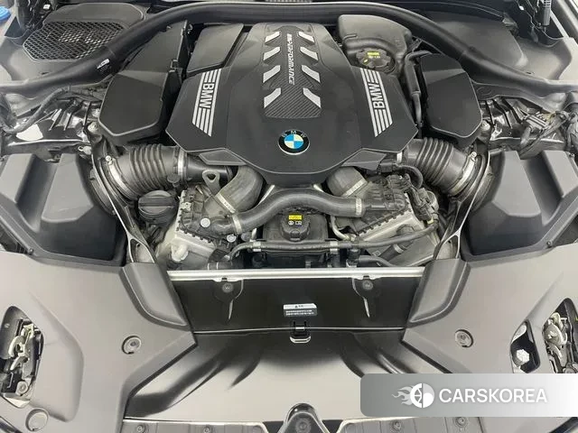 BMW 5 Series (G30) id 3539473 из Кореи 16