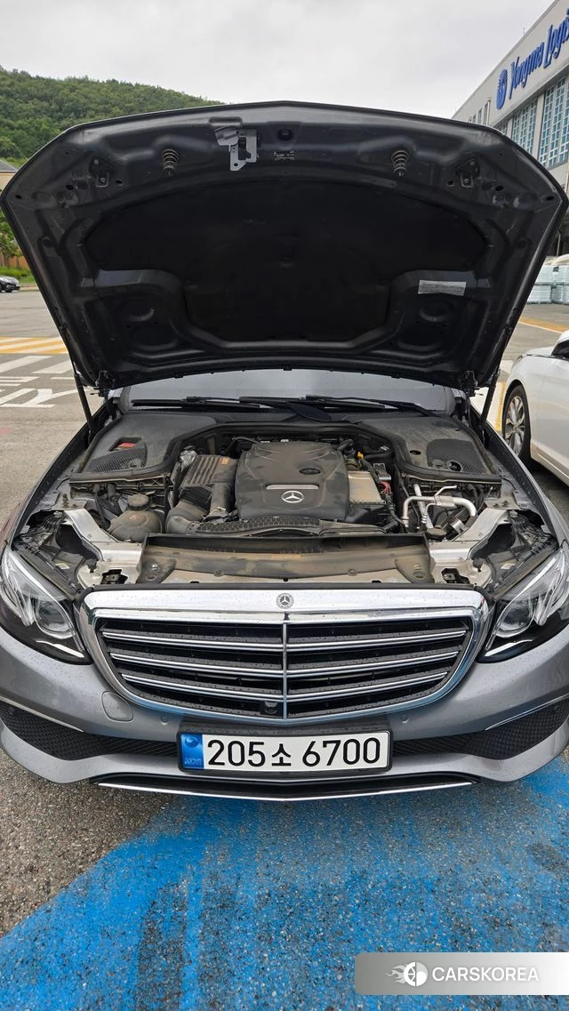 Mercedes-Benz E-Class W213 2018 Серый из Кореи, фото 6
