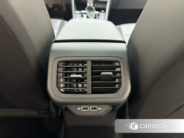 Volkswagen Bora id 4215055 из Китая 13