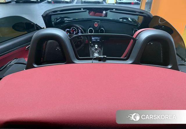 Porsche 718 Boxster 2023 Черный из Кореи, фото 6