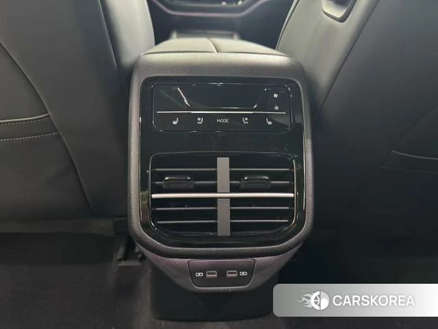 Volkswagen Passat id 4291546 из Китая 9