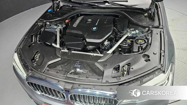 BMW 5 Series (G30) id 4233018 из Кореи 16