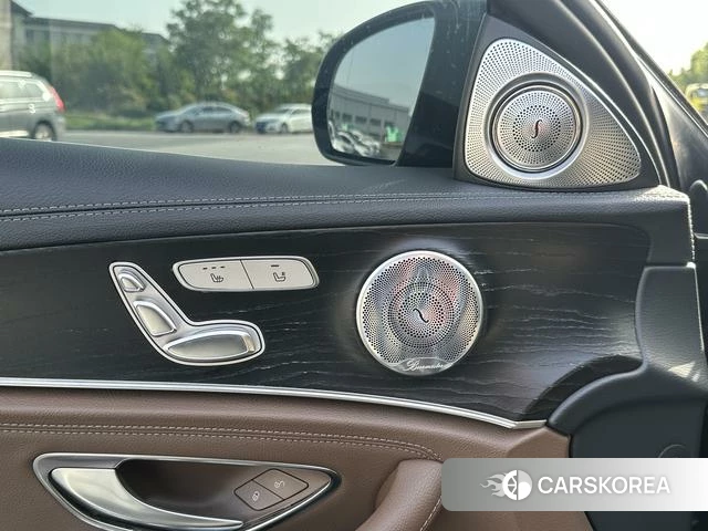 Mercedes-Benz E-class id 4210269 из Китая 13