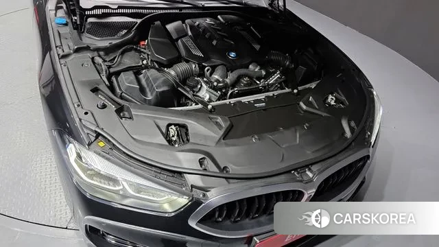 BMW 8 Series (G15) id 3507950 из Кореи 16