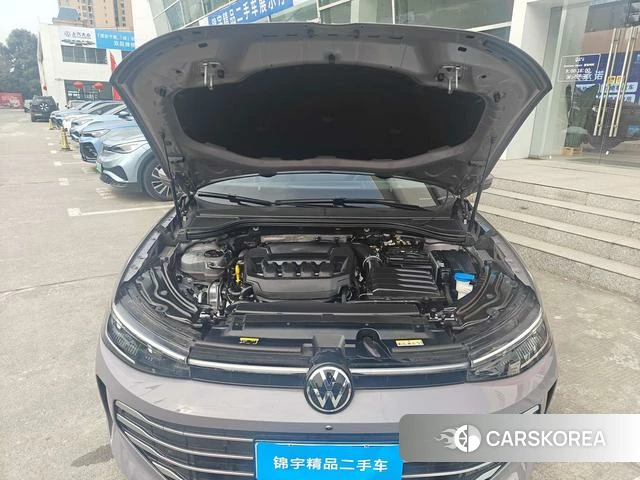 Volkswagen Passat id 4260161 из Китая 14