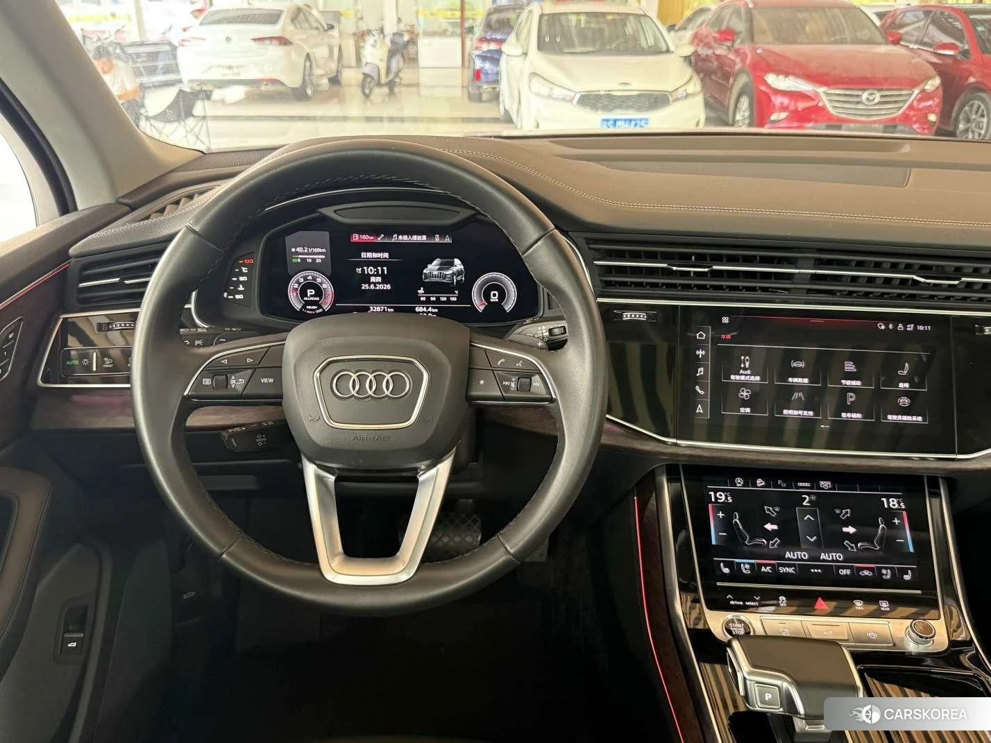 Audi Q7 2022 Черный из Китая, фото 6