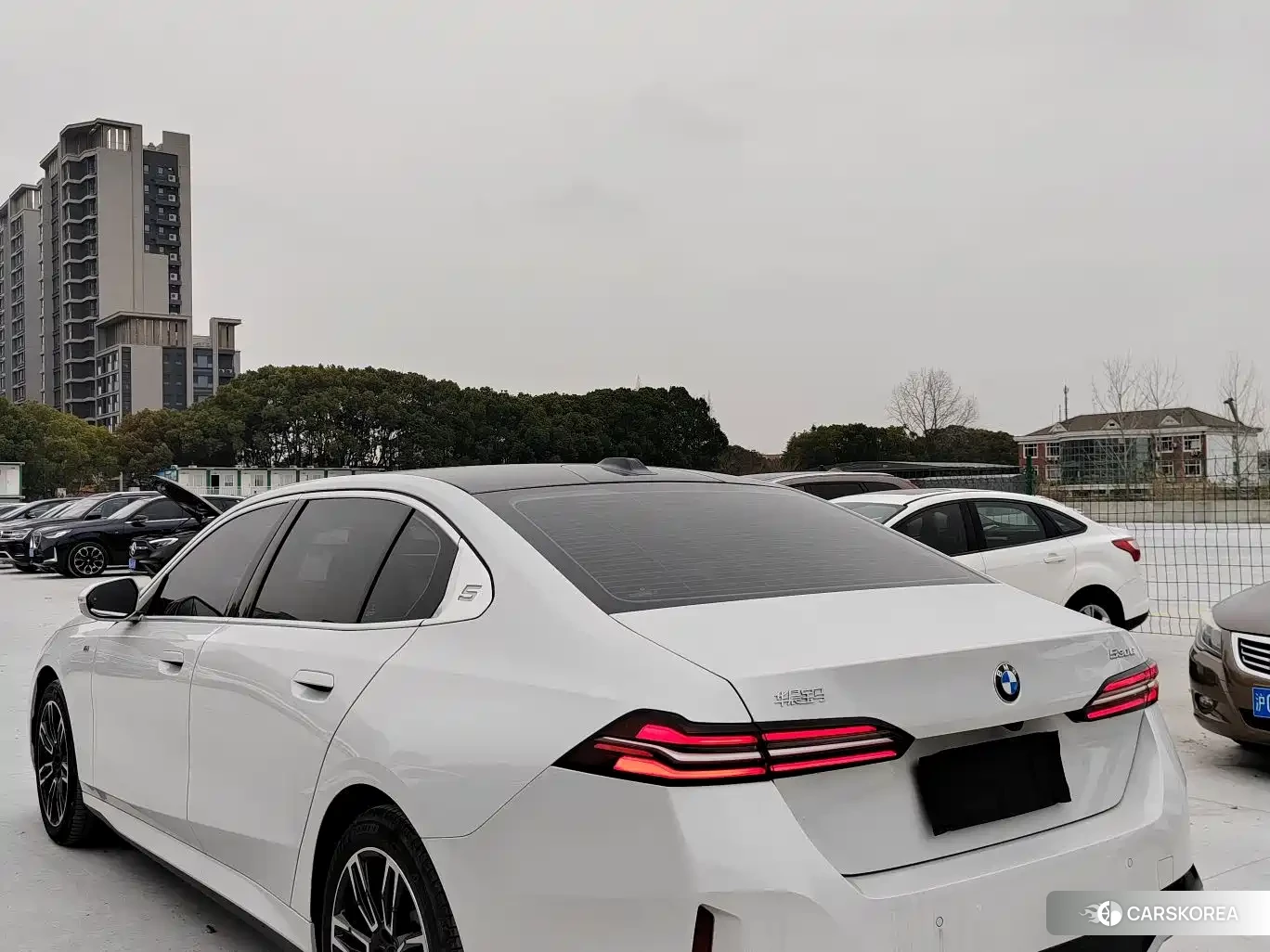 BMW 5 series 2025 Белый из Китая, фото 6