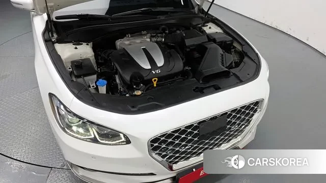 Hyundai Grandeur IG id 3060675 из Кореи 16
