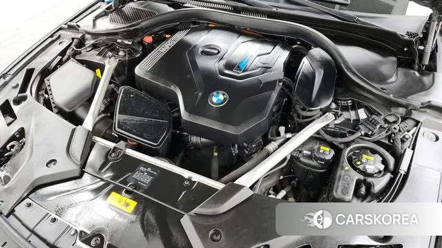 BMW 5 Series (G30) id 3601484 из Кореи 16