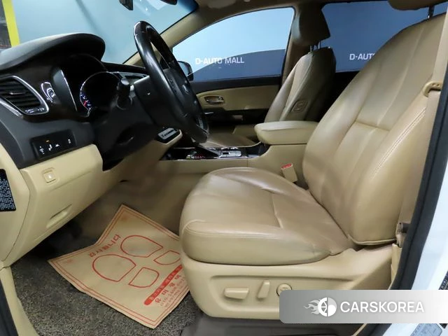 Kia The New Carnival id 4689141 из Кореи 16