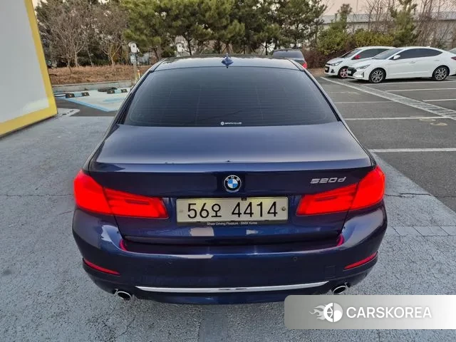 BMW 5 Series (G30) id 3593290 из Кореи 15