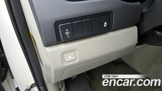 Kia The New Carnival id 2645811 из Кореи 16