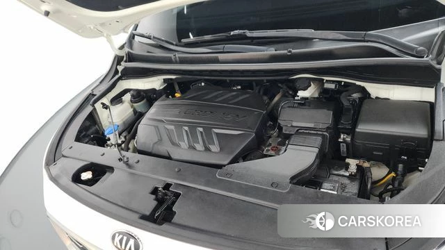 Kia The New Carnival id 3942601 из Кореи 16