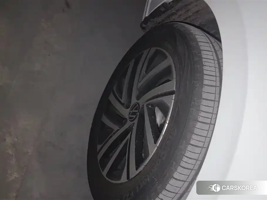 Volkswagen Lavida id 4545928 из Китая 12
