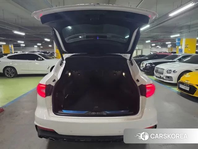 Maserati Levante id 3765567 из Кореи 16