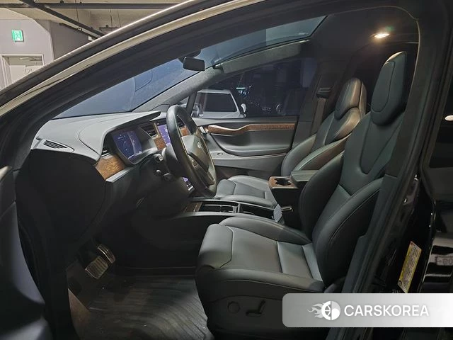 Tesla Model X id 4356486 из Кореи 10