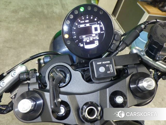 Yamaha XSR900 id 3945917 из Японии 28