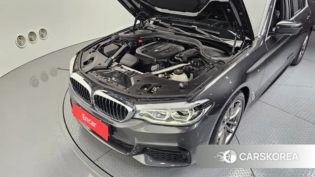 BMW 5 Series (G30) id 3499467 из Кореи 16