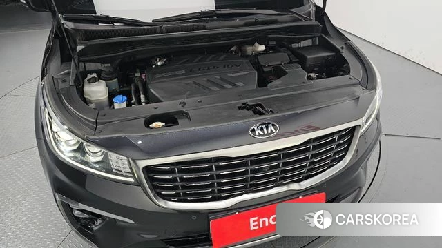 Kia The New Carnival id 4430536 из Кореи 16