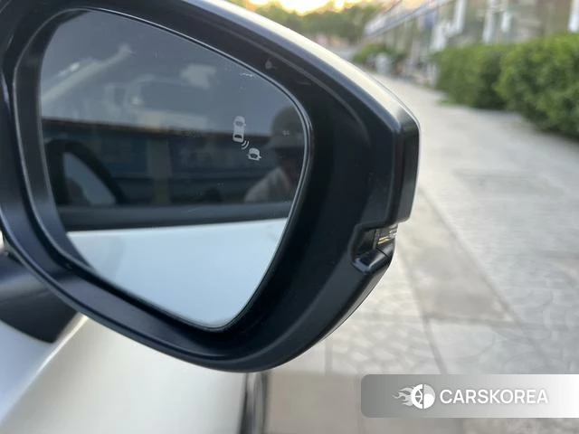 Honda Civic id 4272185 из Китая 14