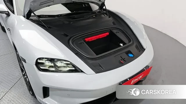 Porsche Taycan id 3669852 из Кореи 16