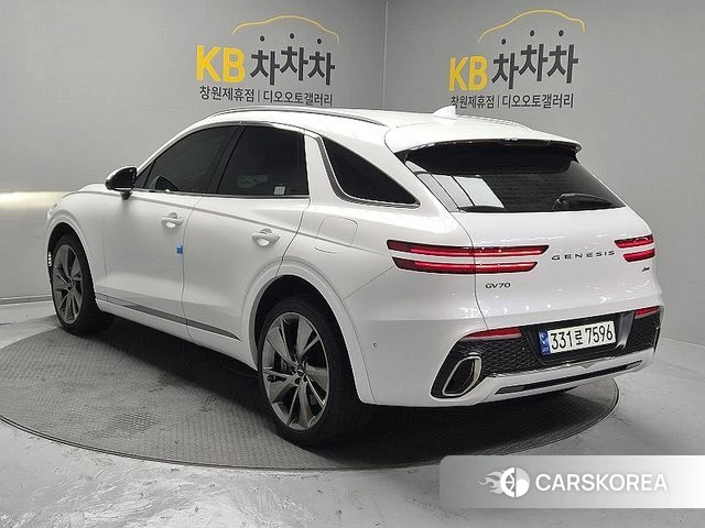 Genesis GV70 id 4880589 из Кореи 16