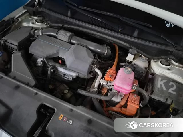 Kia The New Sportage 5th Generation Hybrid 2024 Белый из Кореи, фото 6