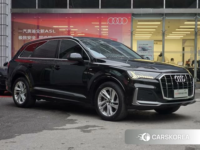Audi Q7 id 4259493 из Китая 19
