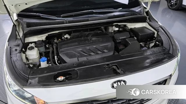 Kia The New Carnival id 2981562 из Кореи 16