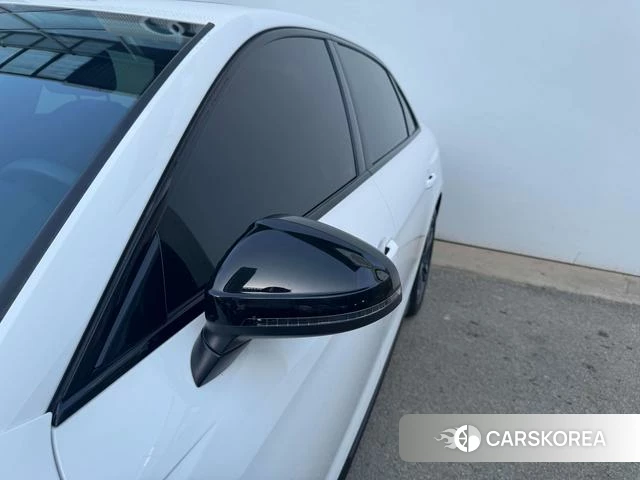 Audi A4L id 4297805 из Китая 23