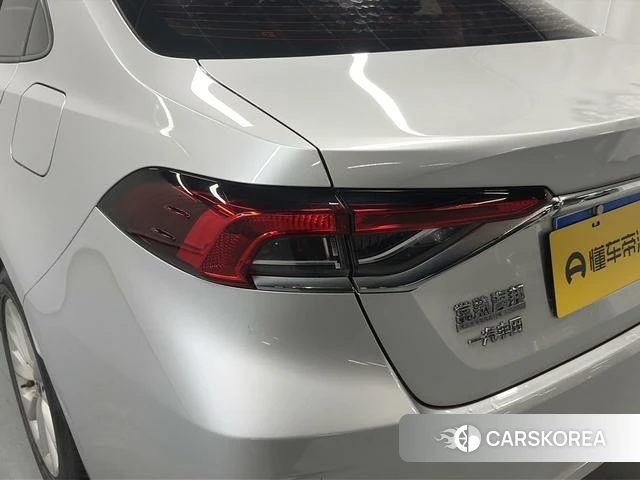 Toyota Corolla id 4297696 из Китая 16