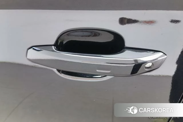 Audi Q5L id 4301159 из Китая 20
