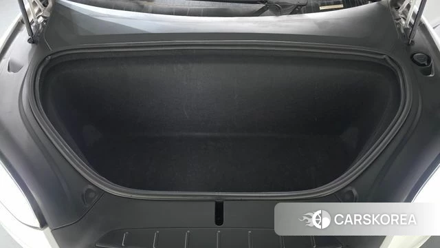 Tesla Model X id 3820526 из Кореи 16