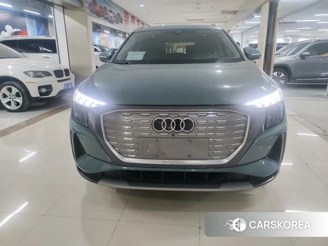 Audi Q5 e-tron 2023 Зеленый из Китая, фото 6