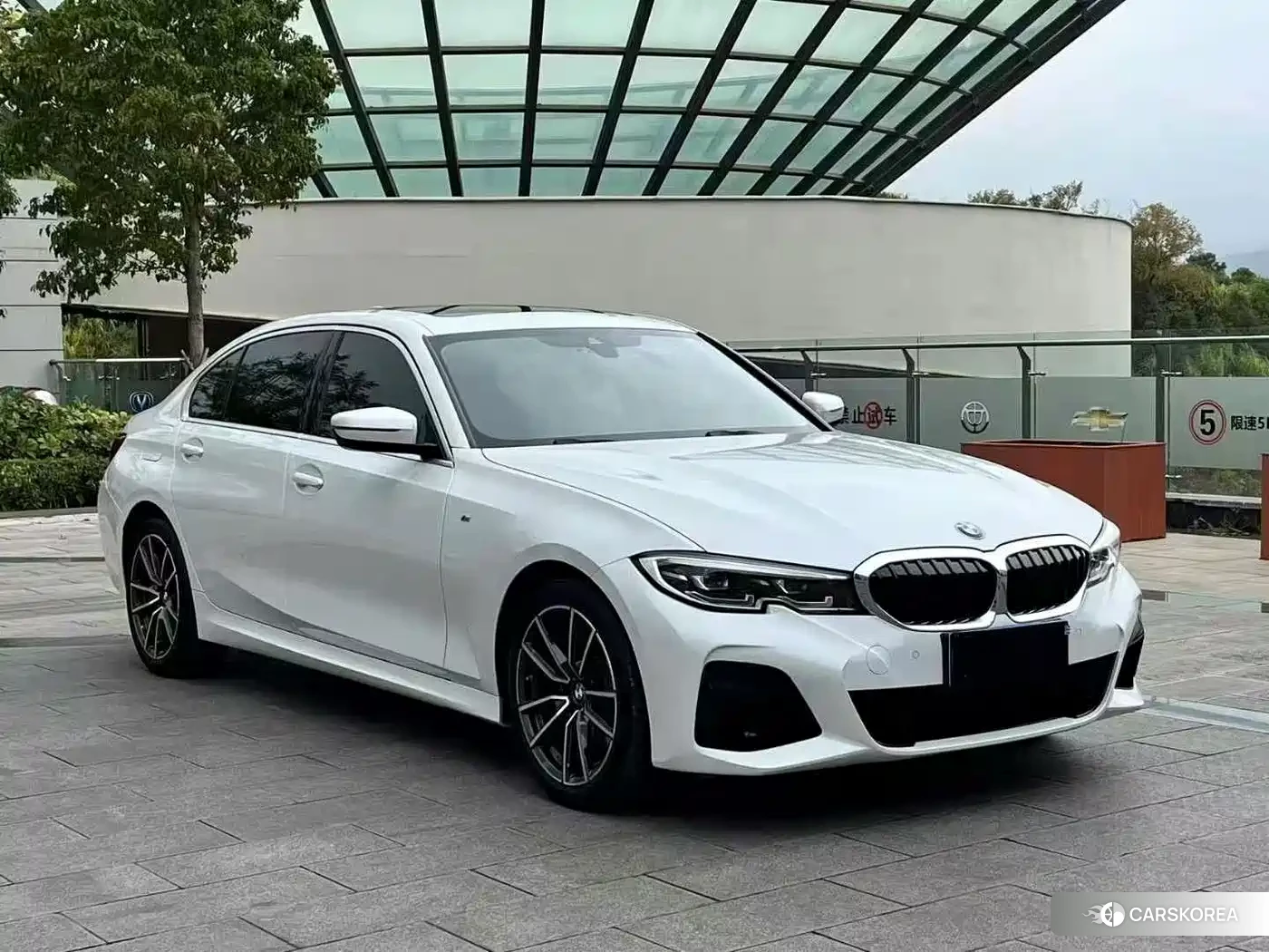 BMW 3 series 2020 Белый из Китая, фото 6