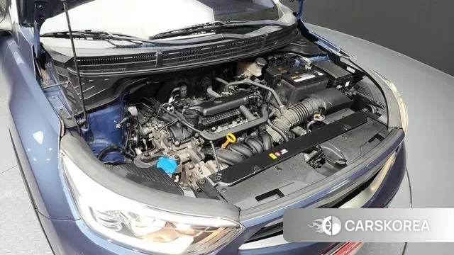 Kia Stonic id 3520632 из Кореи 16