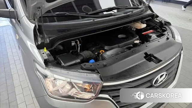 Hyundai The New Grand Starex id 3429197 из Кореи 16